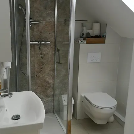 Willa Dom Nad Jeziorem Z Prywatnym Pomostem I Linią Brzegową