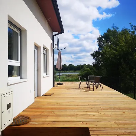 Willa Dom Nad Jeziorem Z Prywatnym Pomostem I Linią Brzegową *